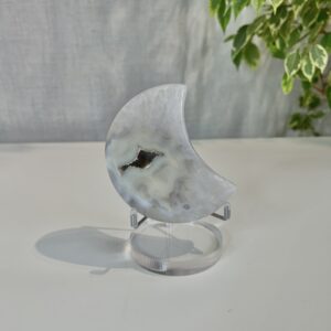 Agate Crescent Moon, Crystal Moon Home Décor- C