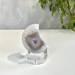 Agate Crescent Moon, Crystal Moon Home Décor- E